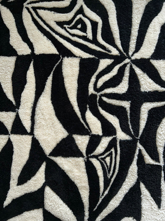 "Gaussian Curve" Rug